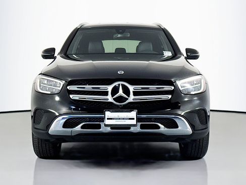 Used 2021 Mercedes-Benz GLC 300 image 2