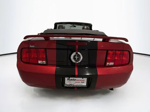 Used 2005 Ford Mustang V6 image 5