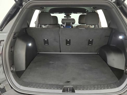 Used 2025 Chevrolet Equinox LT w/ Midnight Edition AWD/4WD image 22