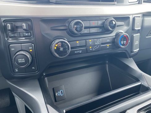 New 2026 Ford F250 XLT image 41