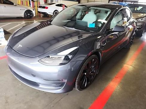 Used 2023 Tesla Model 3 Performance image 17