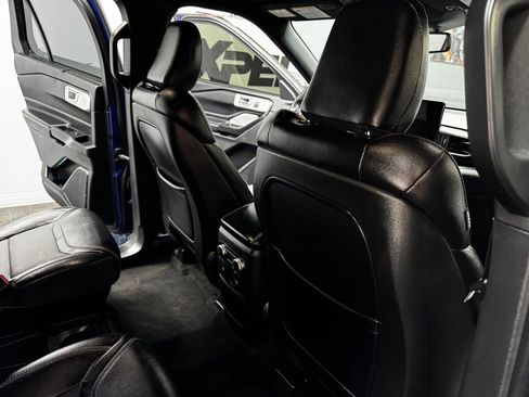 Used 2020 Ford Explorer ST w/ ST High-Performance Pack image 45