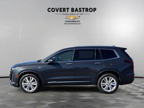 Used 2023 Cadillac XT6 Premium Luxury image 4