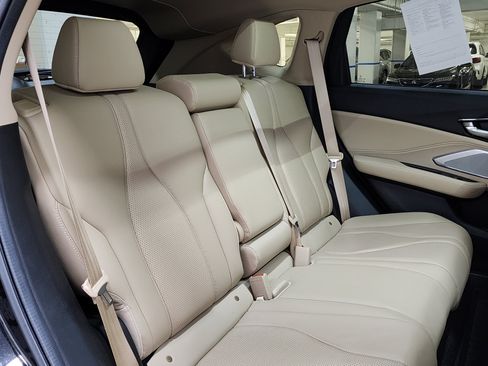 Used 2023 Acura RDX AWD w/ Technology Package image 21