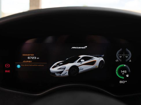 Used 2020 McLaren 620R RWD image 53