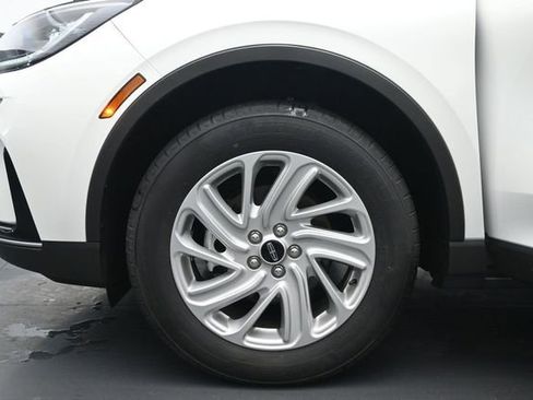 Used 2023 Lincoln Corsair AWD image 30