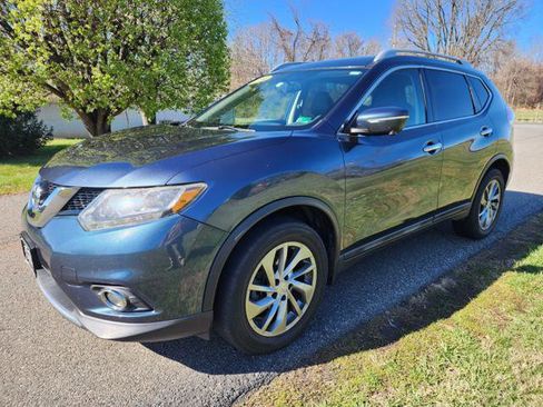 Used 2014 Nissan Rogue SL w/ SL Premium Package image 2