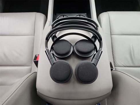 Used 2015 Honda Pilot Touring image 56