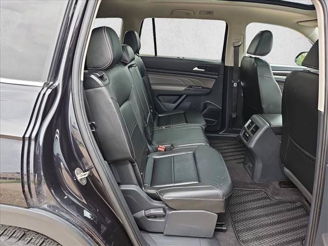Used 2022 Volkswagen Atlas SE FWD image 22