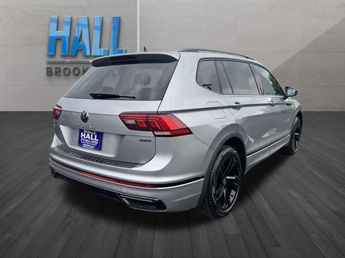 Certified 2024 Volkswagen Tiguan SE R-Line w/ MDO Package, Two-Row AWD/4WD image 6