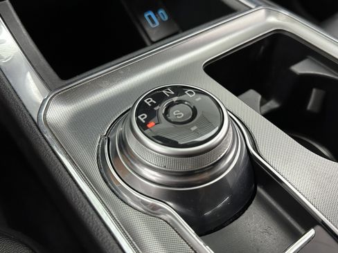 Used 2024 Ford Edge Titanium image 12