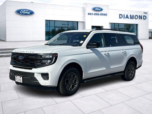 Used 2025 Ford Expedition Max Active RWD image 1