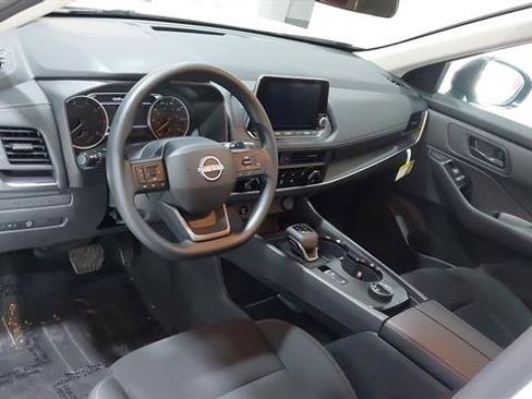 Certified 2025 Nissan Rogue S AWD/4WD image 20