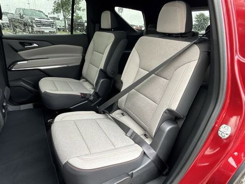 New 2026 Chevrolet Traverse LT w/ Sun and Wheel Package FWD image 26