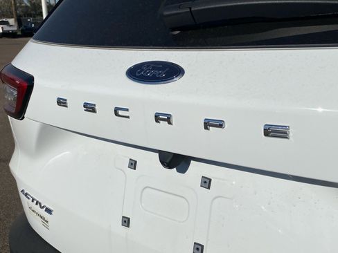 New 2026 Ford Escape Active image 23