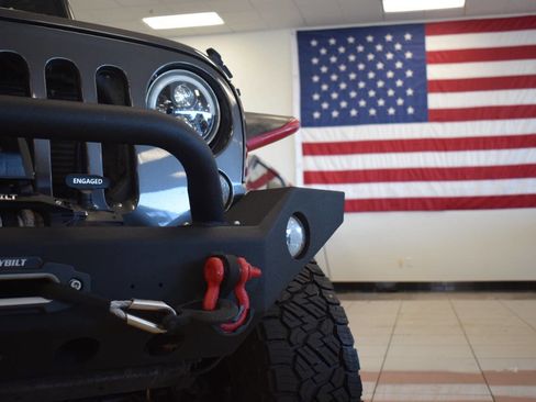 Used 2014 Jeep Wrangler Sport w/ Quick Order Package 24S AWD/4WD image 16
