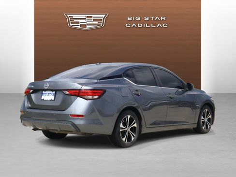 Used 2022 Nissan Sentra SV FWD image 5