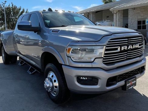 Used 2019 RAM 3500 Laramie AWD/4WD image 3