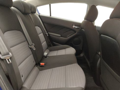 Used 2018 Kia Forte S w/ S Technology Plus Package image 19