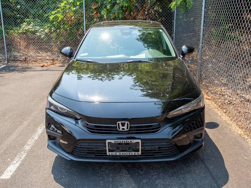 Used 2024 Honda Civic EX image 2