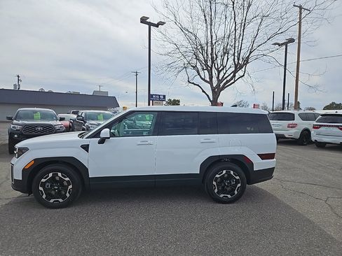 New 2025 Hyundai Santa Fe SE image 4