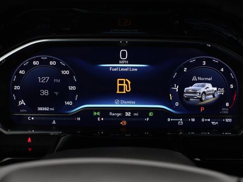 Used 2023 Chevrolet Silverado 1500 RST w/ Z71 Off-Road Package image 10