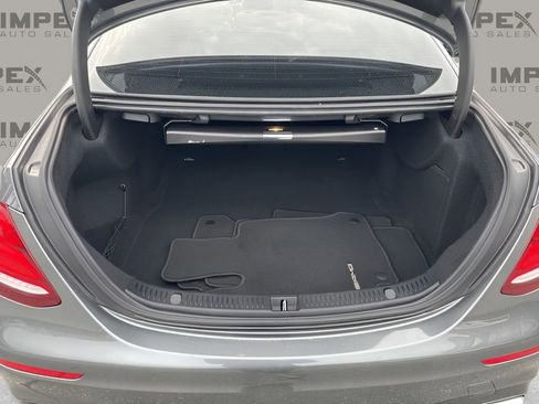 Used 2018 Mercedes-Benz E 63 AMG S image 29