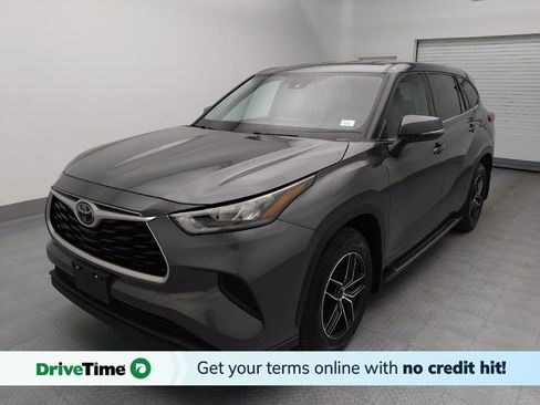 Used 2020 Toyota Highlander L image 1