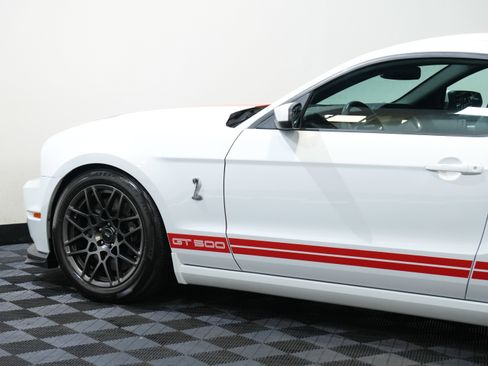 Used 2014 Ford Mustang Shelby GT500 w/ Equipment Group 821A image 18
