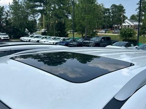 Used 2022 Kia Telluride EX w/ Towing Package FWD image 9