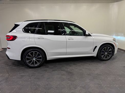 Used 2023 BMW X5 xDrive40i w/ M Sport Package image 16
