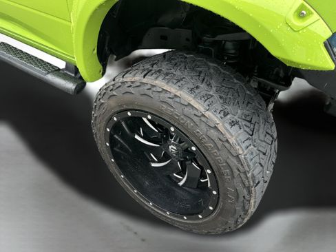 Used 2017 RAM 1500 Sport w/ Sublime Green Sport Package AWD/4WD image 17