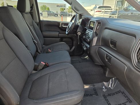 Used 2019 Chevrolet Silverado 1500 Custom Trail Boss w/ Custom Convenience Package image 27