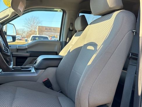 Used 2021 Ford F250 XLT w/ XLT Premium Package image 4