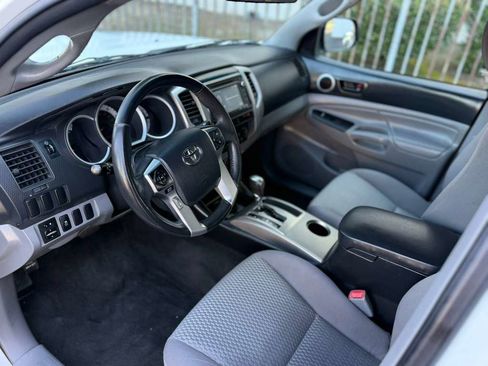 Used 2015 Toyota Tacoma 2WD Access Cab w/ SR5 Package image 16