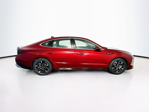 Used 2025 Hyundai Sonata SEL FWD image 10