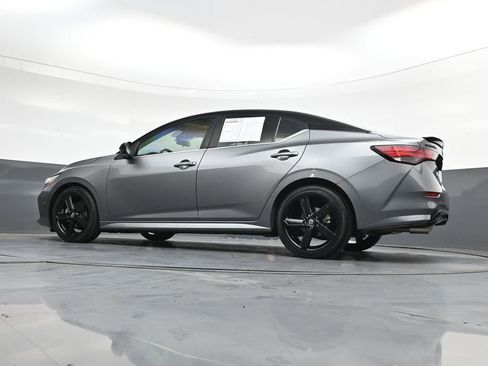 Used 2023 Nissan Sentra SR w/ Midnight Edition Package FWD image 42