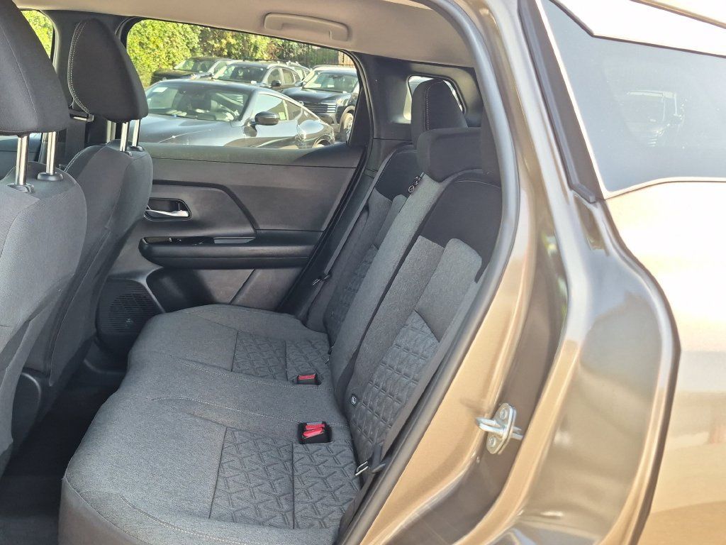 Certified 2026 Nissan Kicks SV FWD image 28