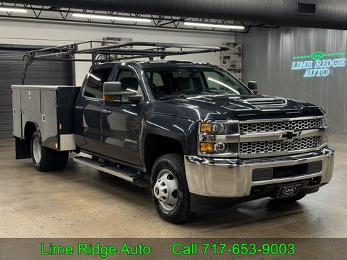 Used 2019 Chevrolet Silverado 3500 W/T w/ WT Convenience Package AWD/4WD image 1