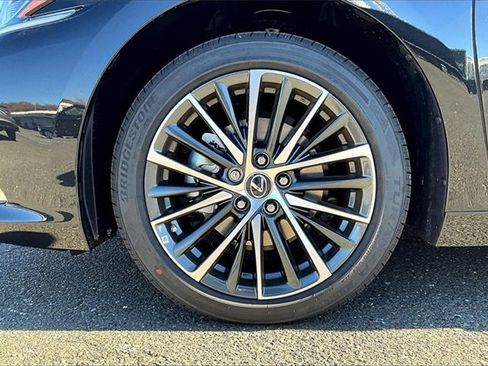 New 2025 Lexus ES 350 w/ Premium Package image 12