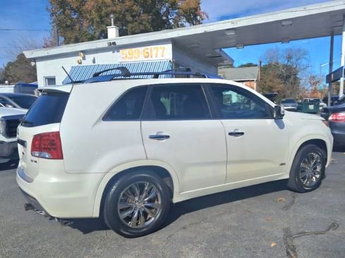 Used 2012 Kia Sorento SX w/ SX Premium Pkg image 8