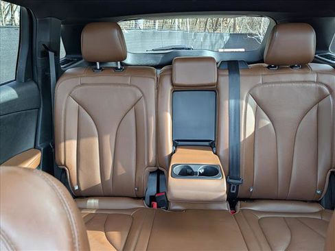 Certified 2022 Lincoln Nautilus Reserve image 20