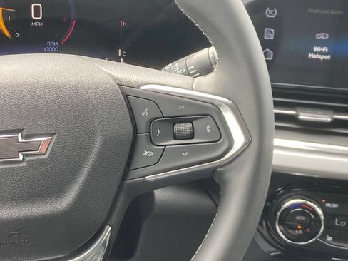 New 2026 Chevrolet Trax LT w/ Midnight Edition FWD image 13