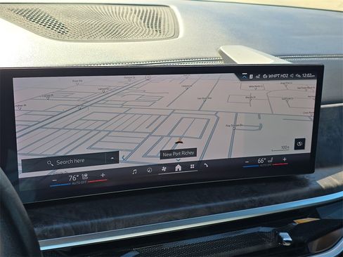 Used 2024 BMW X5 xDrive40i image 28