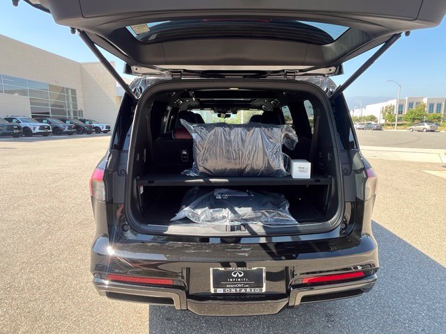 New 2026 INFINITI QX80 Autograph w/ Premium Cargo Package AWD/4WD image 30