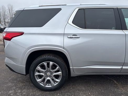 Used 2021 Chevrolet Traverse Premier AWD/4WD image 6