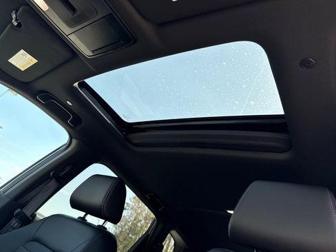 Used 2025 Honda CR-V Sport-L image 34