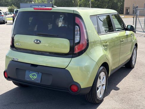 Used 2015 Kia Soul FWD image 7