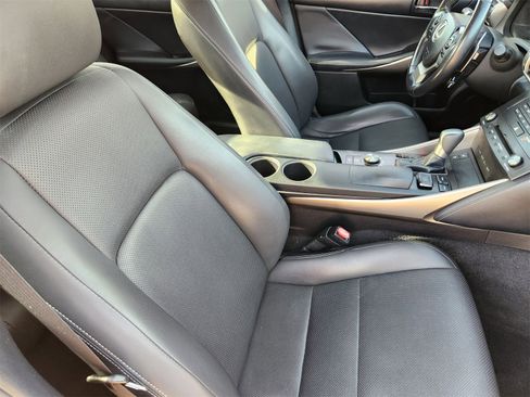 Used 2015 Lexus IS 250 w/ Navigation System Package image 19