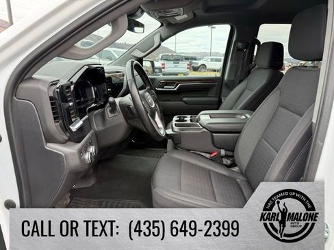 Used 2023 GMC Sierra 1500 SLE w/ X31 Off-Road Package image 16